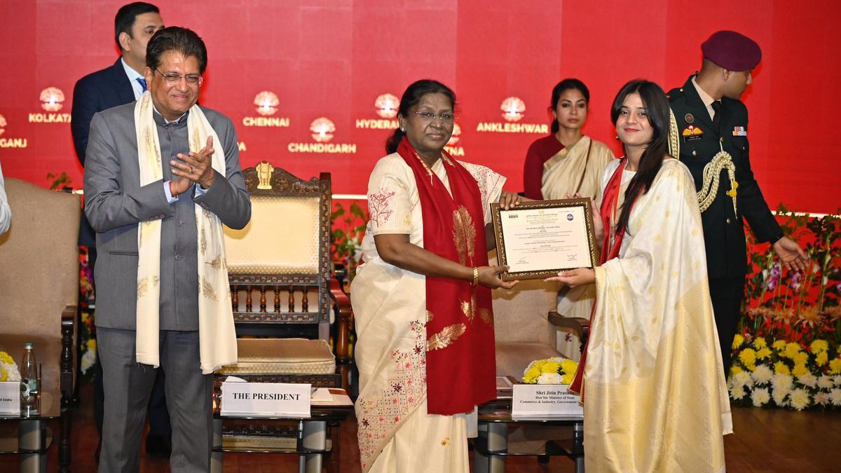 Need to further expand footwear business to boost exports: President Murmu